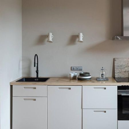 Authentic 1 Bd Old Town Apartment By Hostlovers Каунас Экстерьер фото